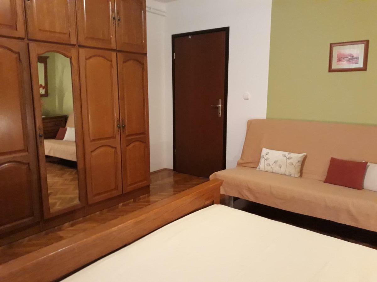 Apartment Nevia Fazana Exterior photo